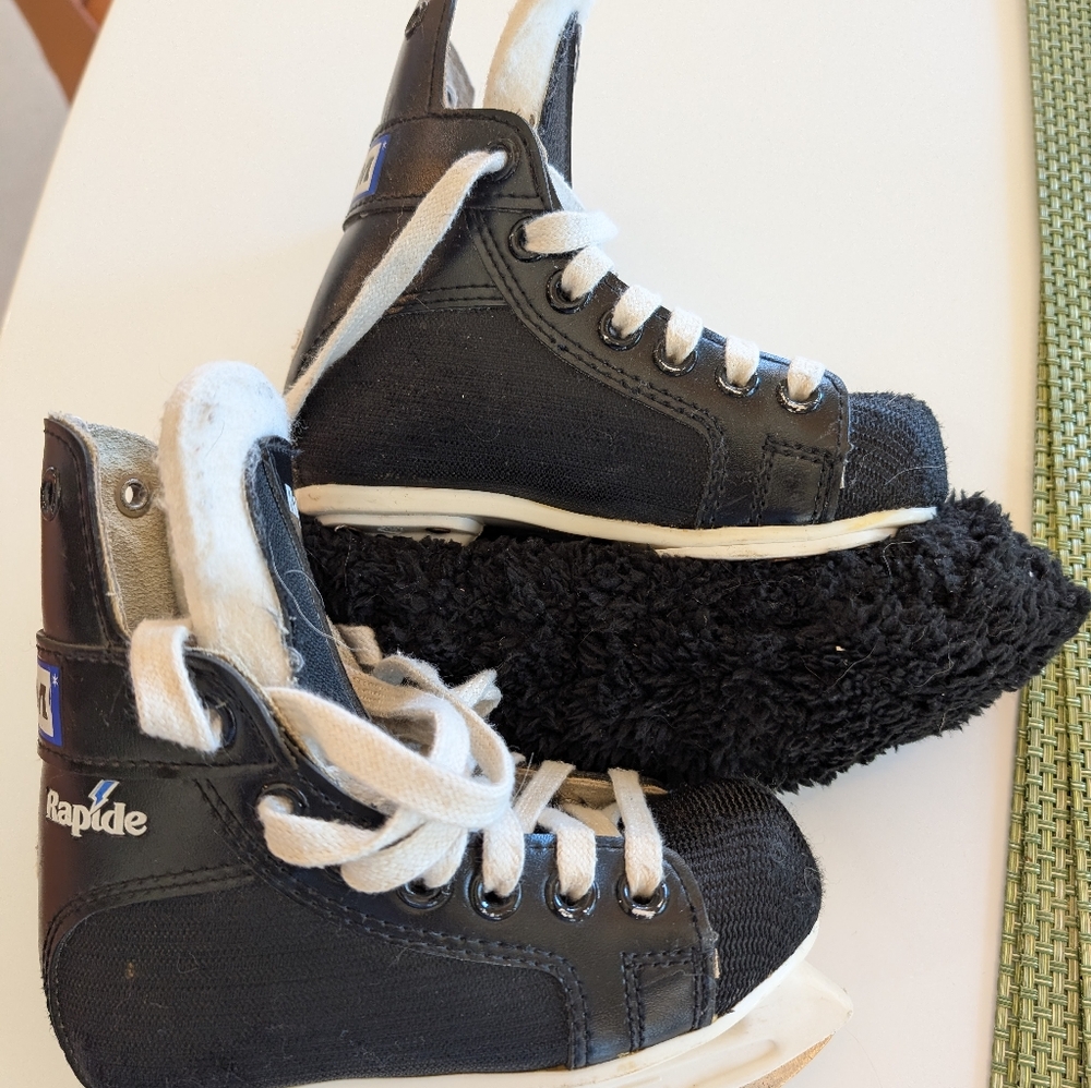 Boy hockey skates